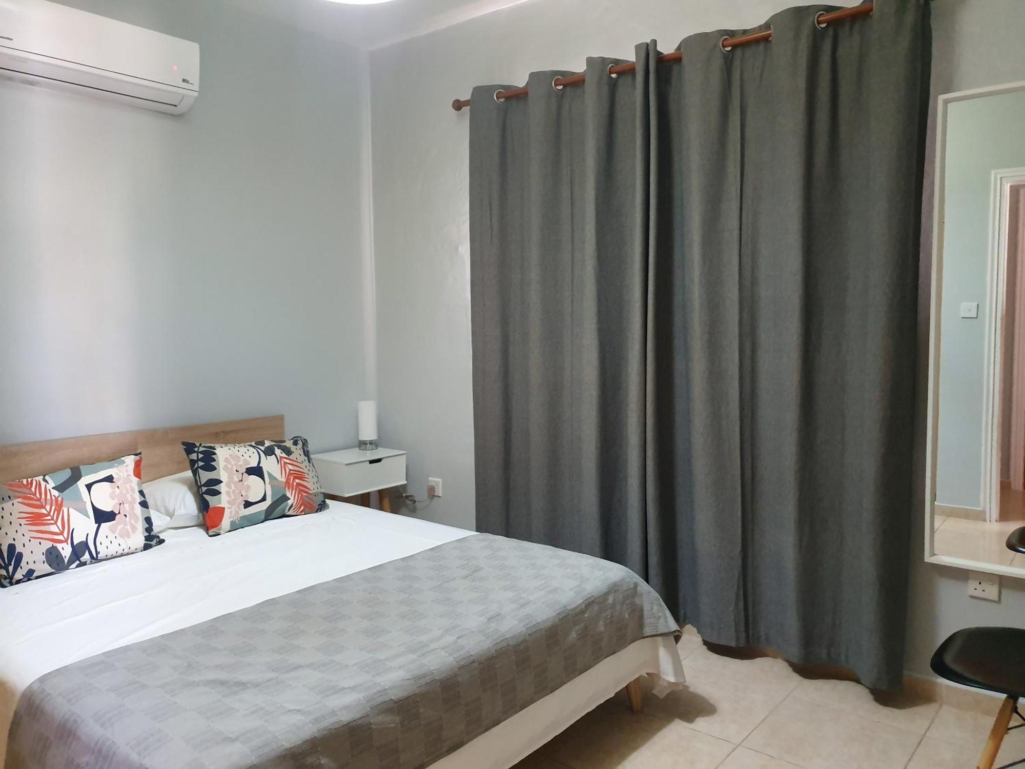 Sirena Sunrise, Apartment 4 파포스 외부 사진
