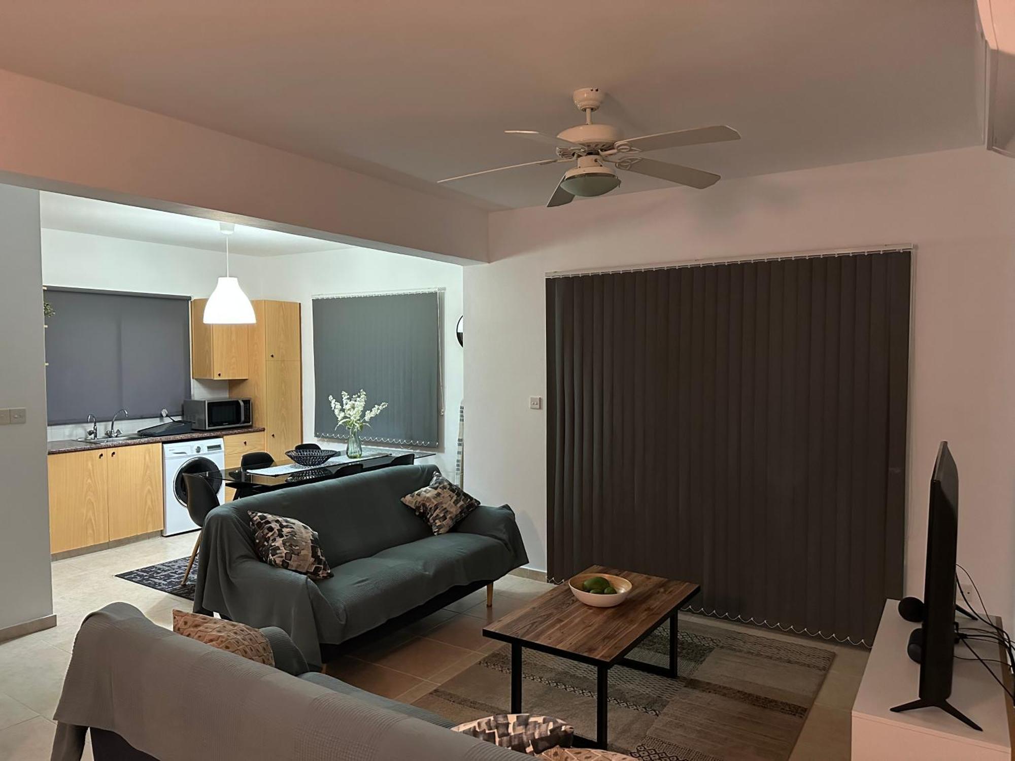 Sirena Sunrise, Apartment 4 파포스 외부 사진